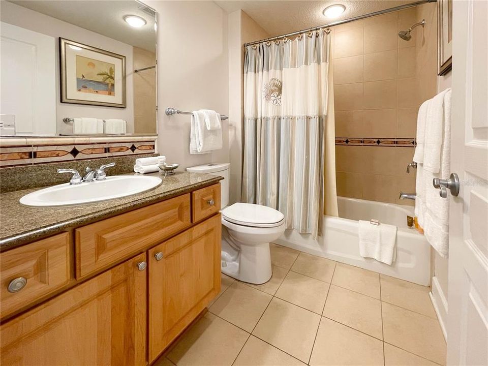 For Sale: $639,000 (3 beds, 3 baths, 1676 Square Feet)