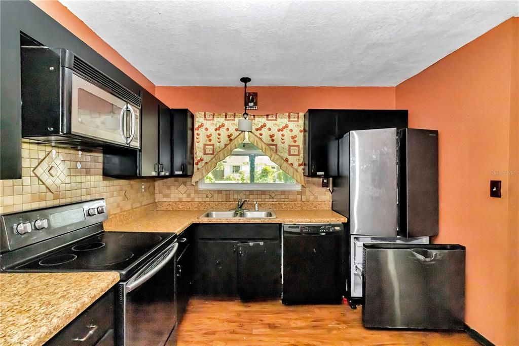 For Sale: $209,000 (4 beds, 2 baths, 1898 Square Feet)