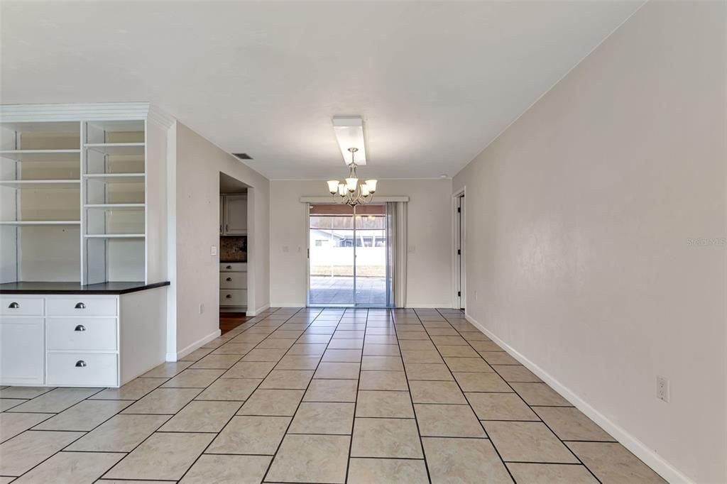 Active With Contract: $325,000 (3 beds, 2 baths, 1853 Square Feet)