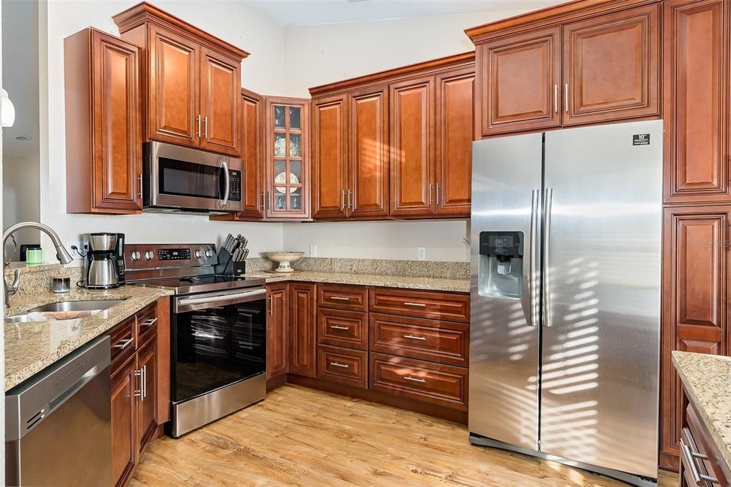 Kitchen Renovation done including Granite tops, Stainless appliances updated in 2020.