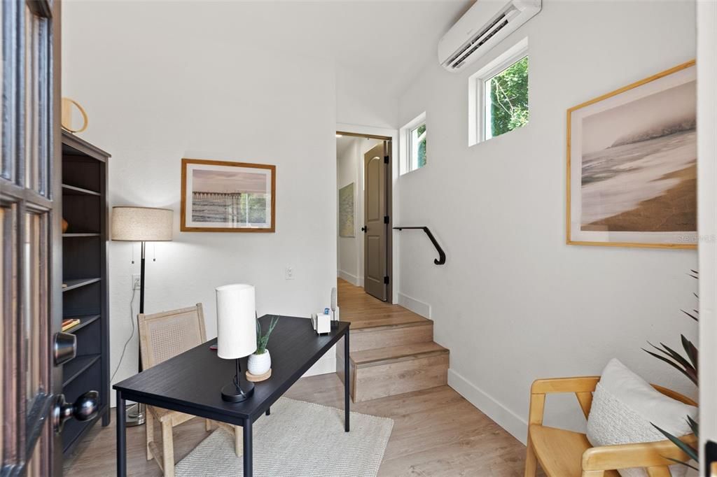 Active With Contract: $750,000 (3 beds, 2 baths, 1836 Square Feet)