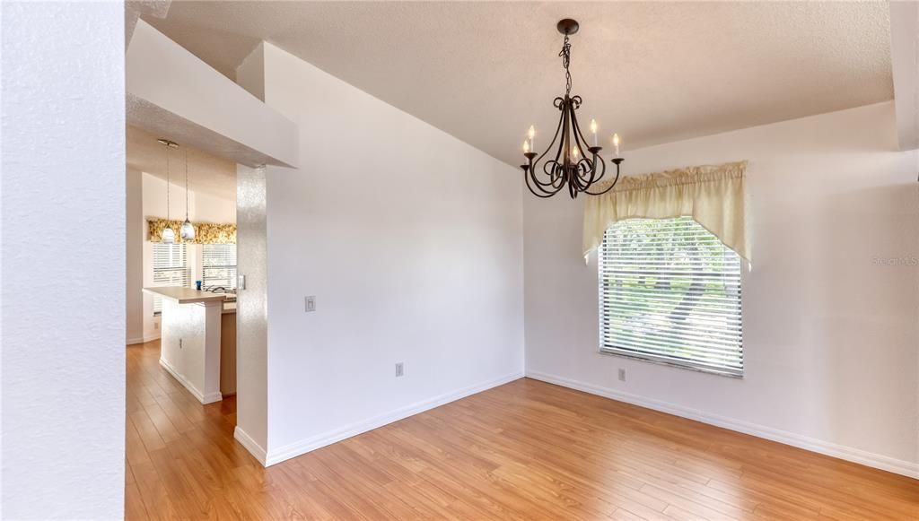 For Sale: $350,000 (3 beds, 2 baths, 1979 Square Feet)