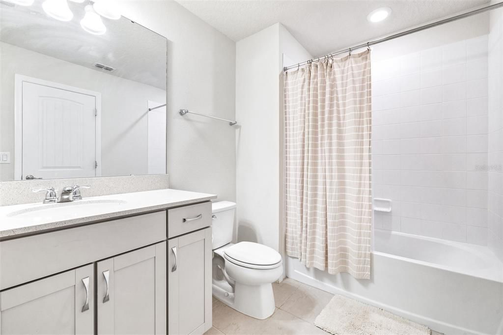 Active With Contract: $599,000 (4 beds, 2 baths, 2473 Square Feet)