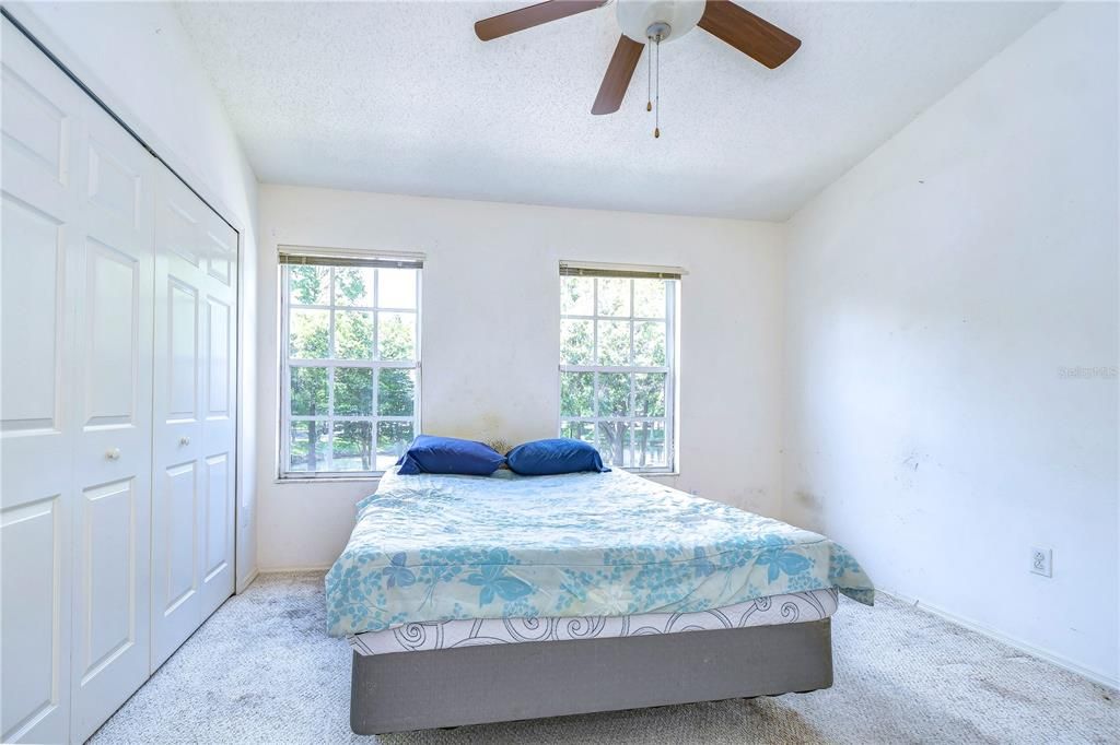 Recently Sold: $210,000 (2 beds, 2 baths, 1184 Square Feet)