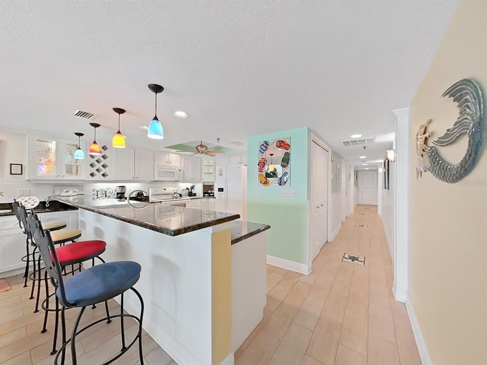 Recently Sold: $950,000 (2 beds, 2 baths, 1440 Square Feet)