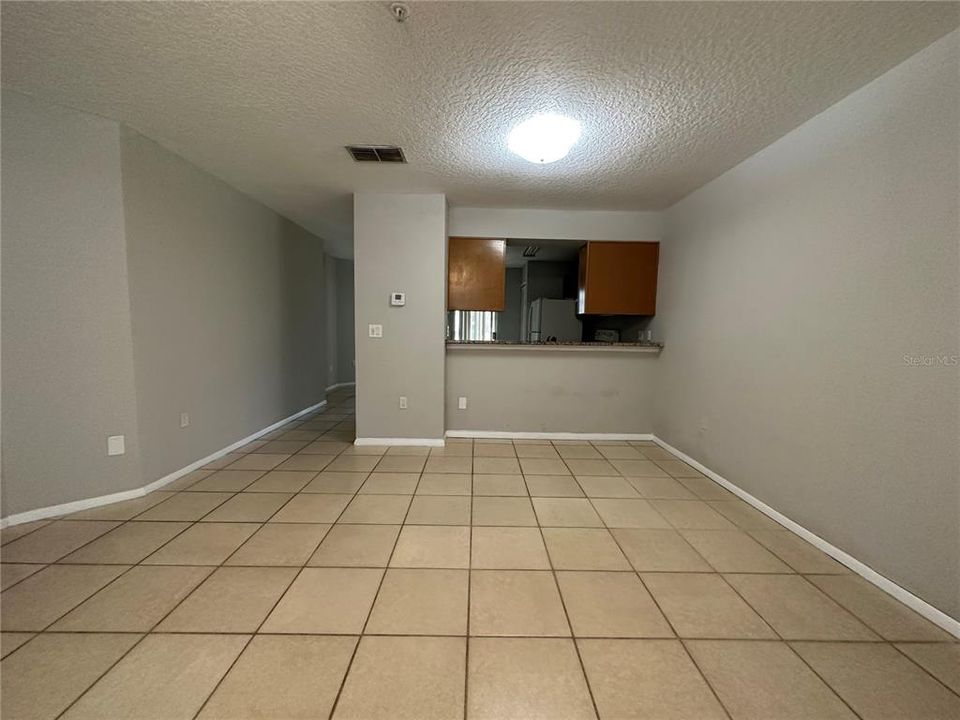 Recently Rented: $1,650 (2 beds, 2 baths, 1098 Square Feet)