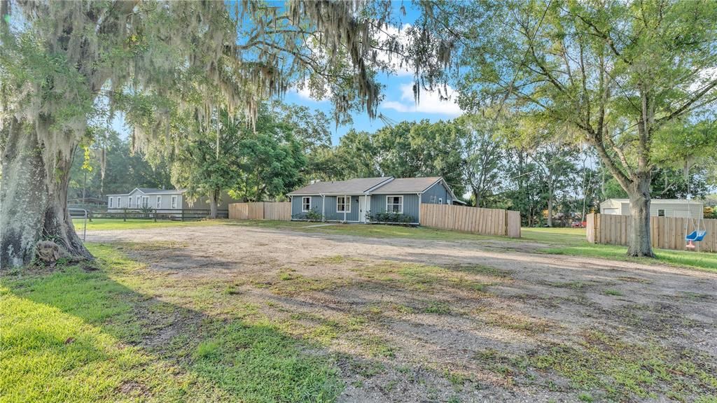 For Sale: $315,000 (3 beds, 2 baths, 1176 Square Feet)