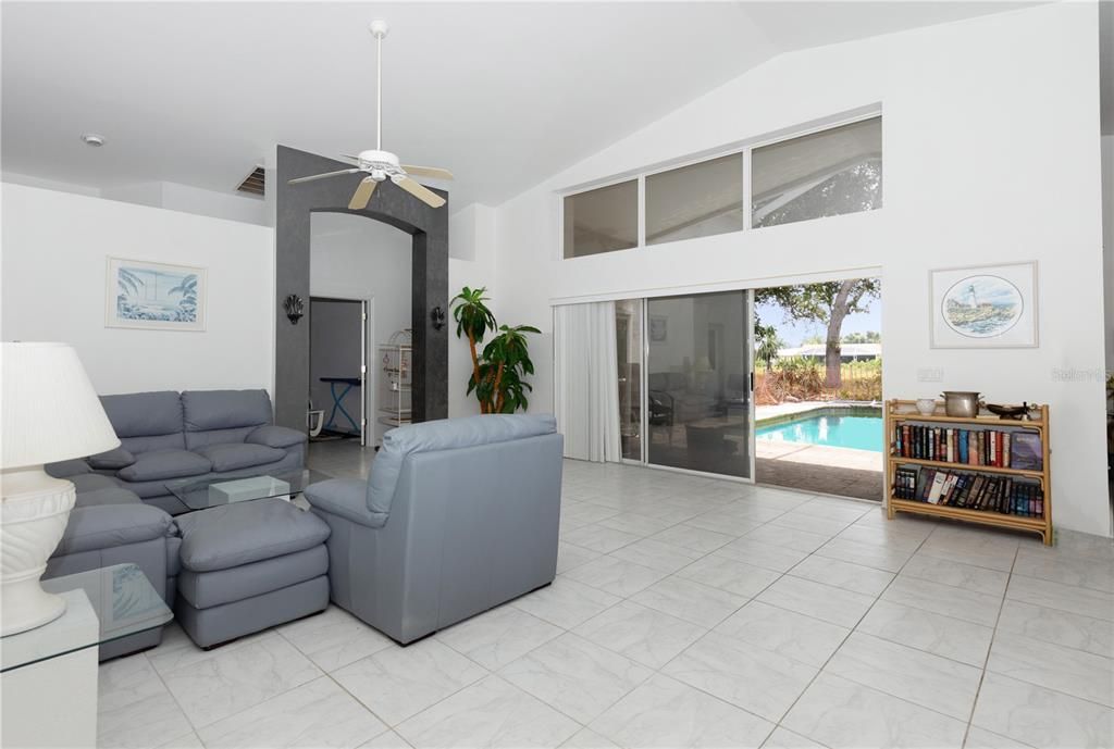 Active With Contract: $450,000 (4 beds, 2 baths, 2504 Square Feet)