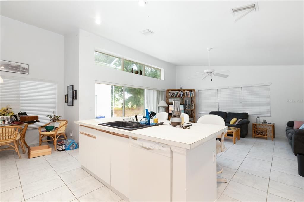 Active With Contract: $450,000 (4 beds, 2 baths, 2504 Square Feet)