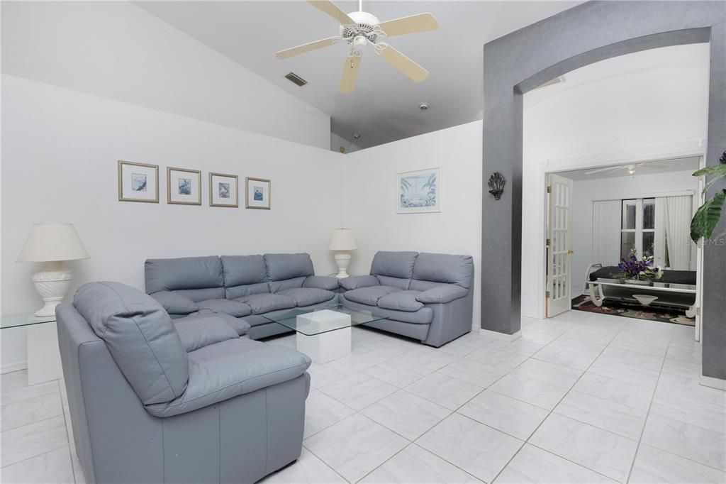 Active With Contract: $450,000 (4 beds, 2 baths, 2504 Square Feet)