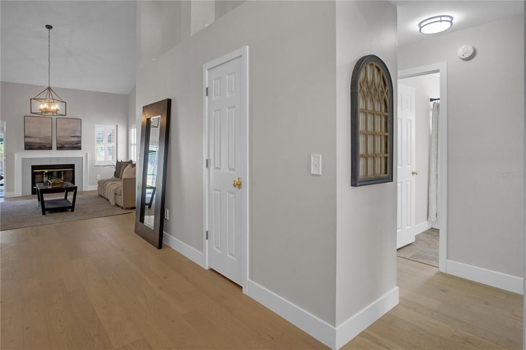 Recently Sold: $440,000 (3 beds, 2 baths, 1811 Square Feet)