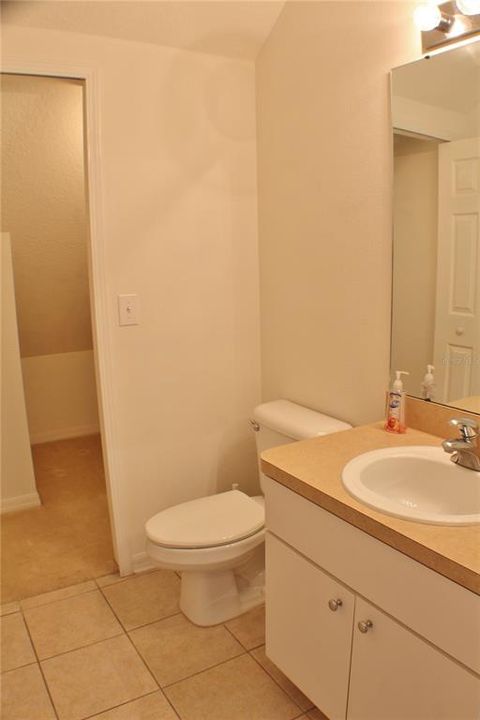 Half bath (downstairs)