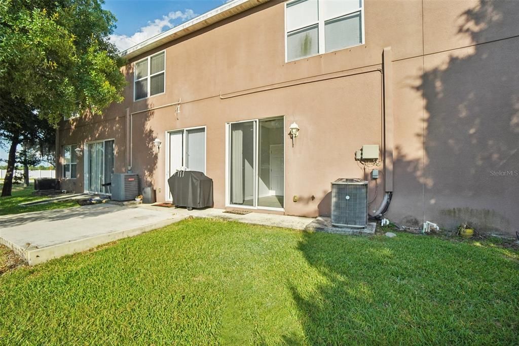 For Sale: $285,000 (2 beds, 2 baths, 1236 Square Feet)