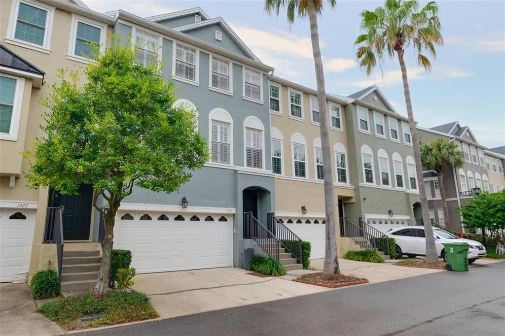 Active With Contract: $4,750 (3 beds, 2 baths, 2034 Square Feet)