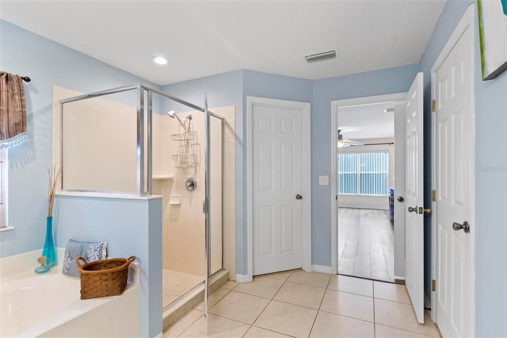 Active With Contract: $339,900 (4 beds, 2 baths, 2113 Square Feet)