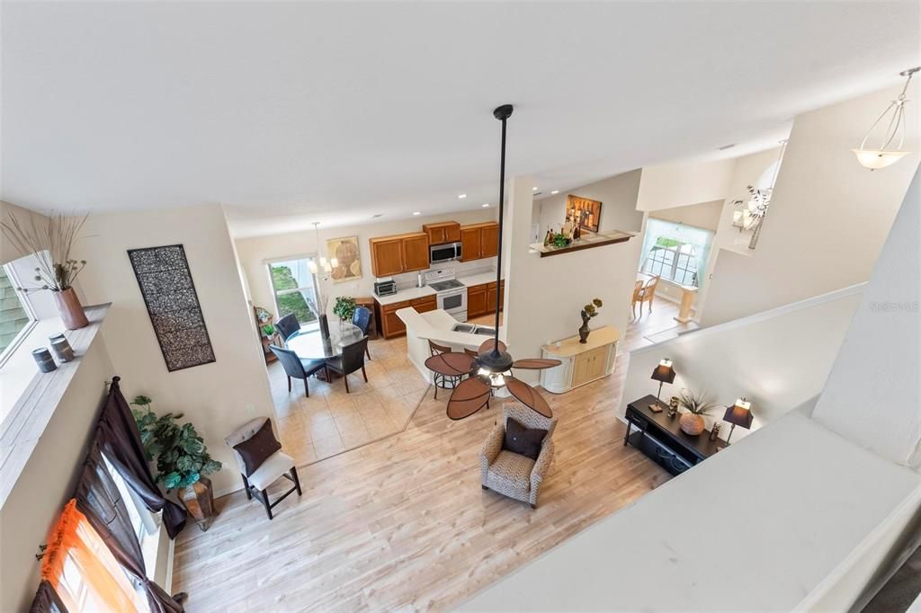 Active With Contract: $339,900 (4 beds, 2 baths, 2113 Square Feet)