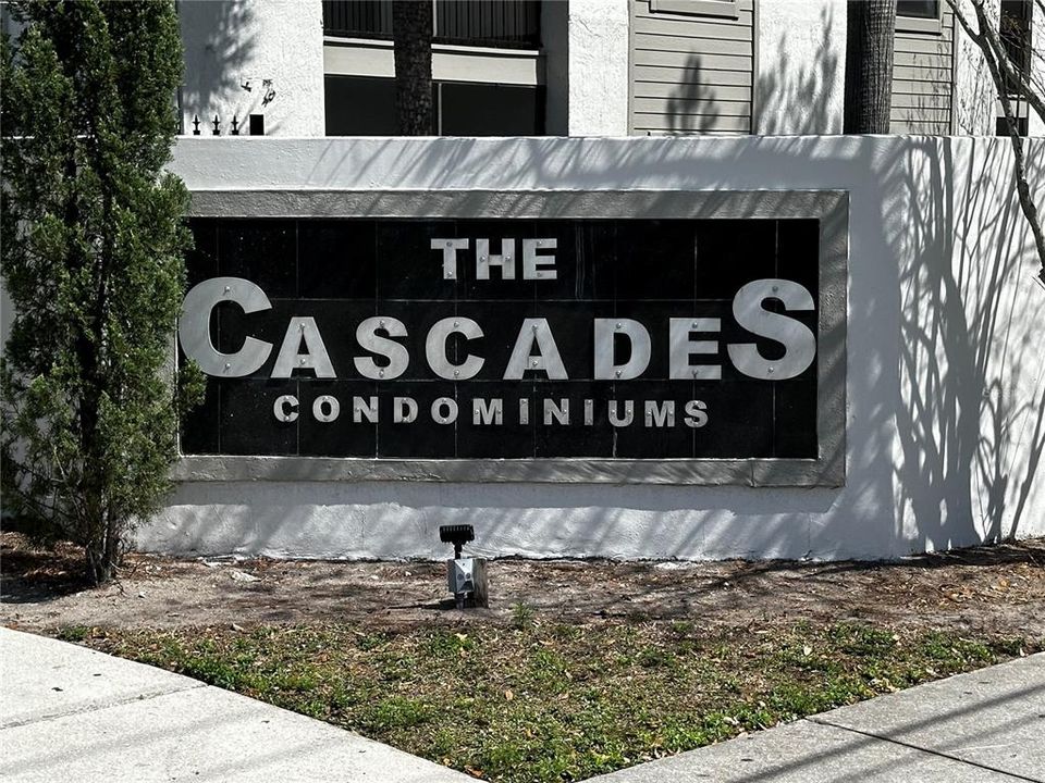 condo sign Entrance