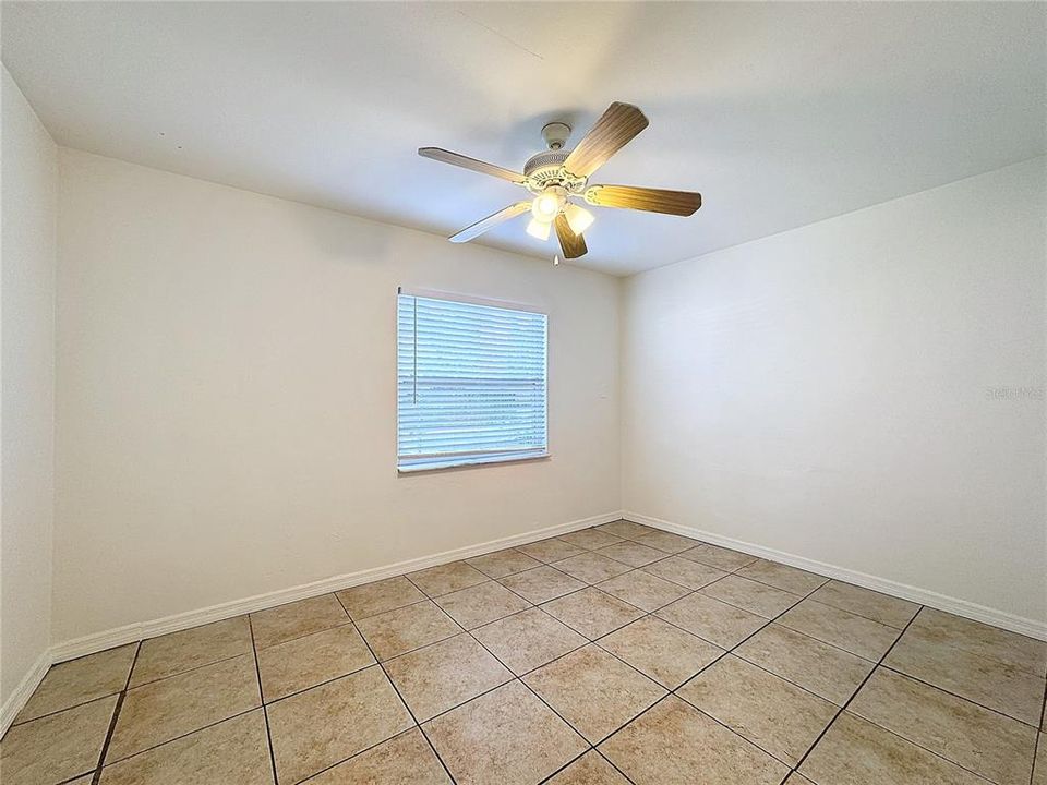 For Rent: $2,200 (3 beds, 2 baths, 1404 Square Feet)