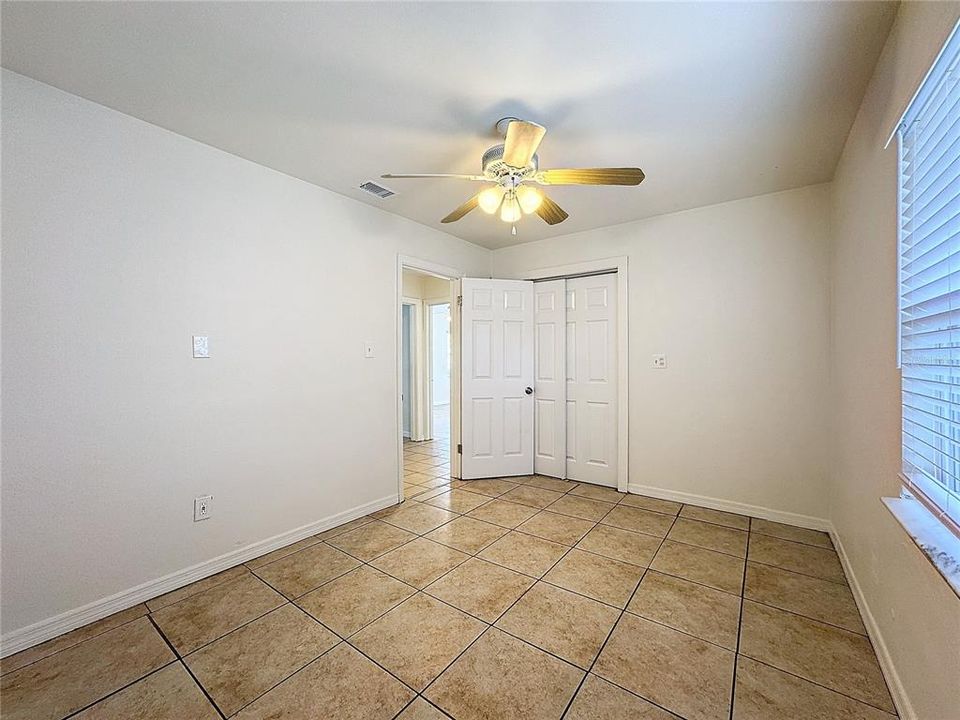 For Rent: $2,200 (3 beds, 2 baths, 1404 Square Feet)