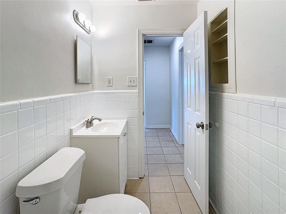 最近租的: $2,200 (3 贝兹, 2 浴室, 1404 平方英尺)