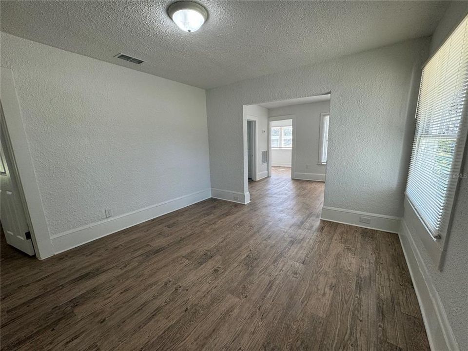 For Sale: $13,162 (0 beds, 0 baths, 975 Square Feet)