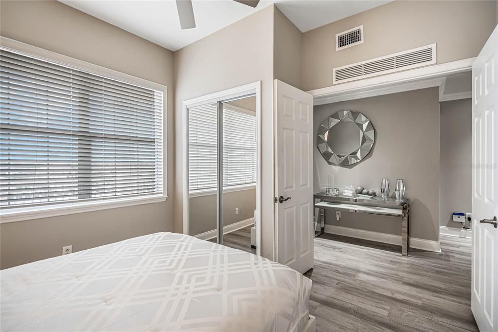 Active With Contract: $2,200 (3 beds, 2 baths, 1354 Square Feet)