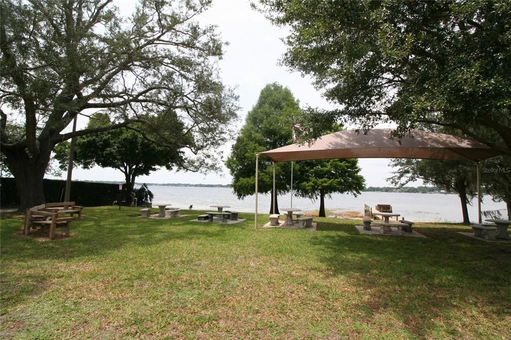 PRIVATE COMMUNITY PAVERED PARKING AREA FOR ACCESS TO THE CONWAY CHAIN OF LAKES FOR THE BEST IN BOATING, SKIING, FISHING, PICNICS, DOCK AND THE BEACH FOR THE ABSOLUTE MOST IN FAMILY FUN!