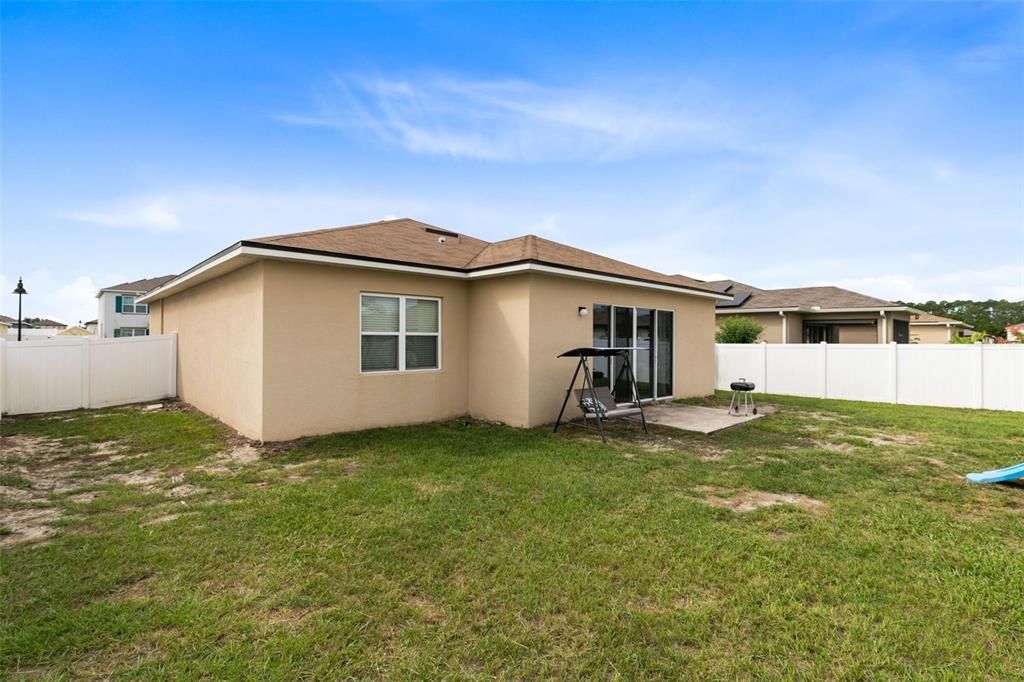 For Sale: $370,000 (3 beds, 2 baths, 1678 Square Feet)