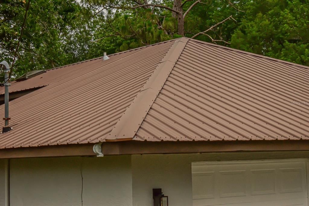 2016 wind-mitigated metal roof