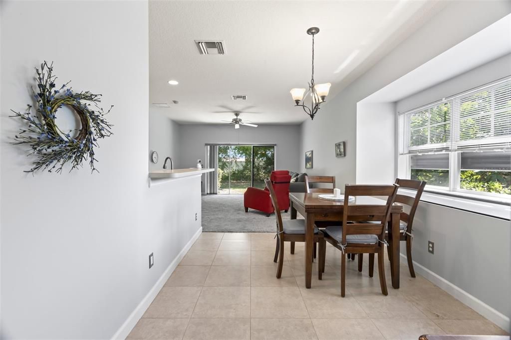 Active With Contract: $299,000 (4 beds, 3 baths, 1834 Square Feet)