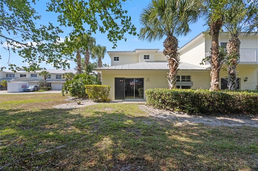 Active With Contract: $299,000 (4 beds, 3 baths, 1834 Square Feet)