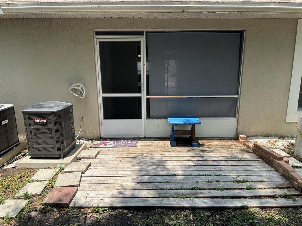 Recently Rented: $1,850 (2 beds, 2 baths, 1000 Square Feet)