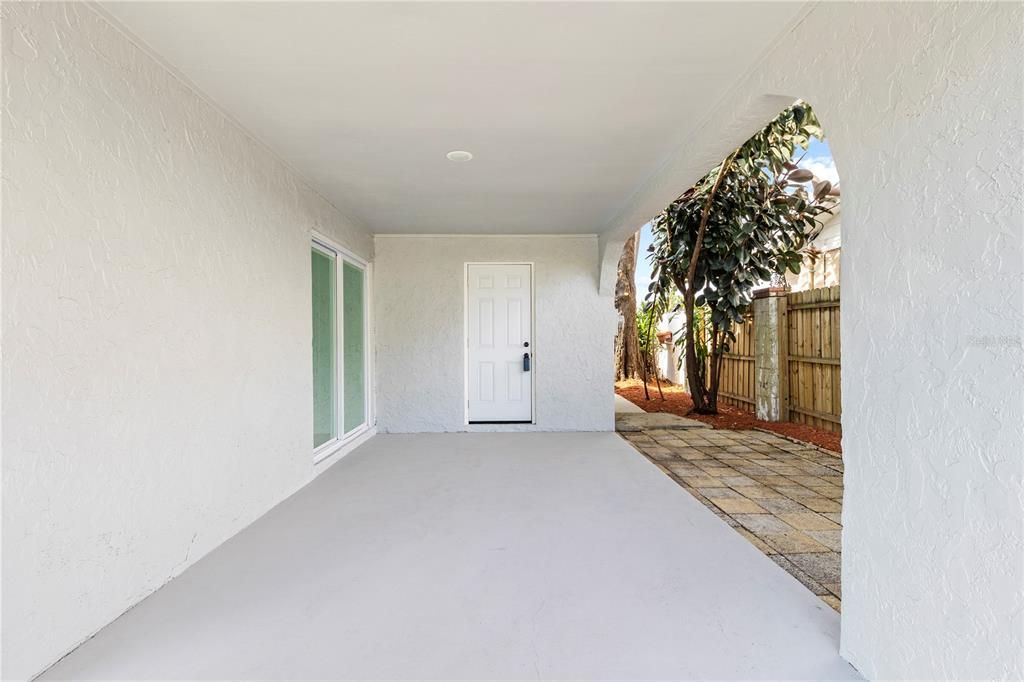 Active With Contract: $455,000 (3 beds, 2 baths, 1146 Square Feet)