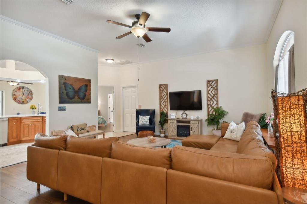 Active With Contract: $589,900 (4 beds, 3 baths, 2342 Square Feet)