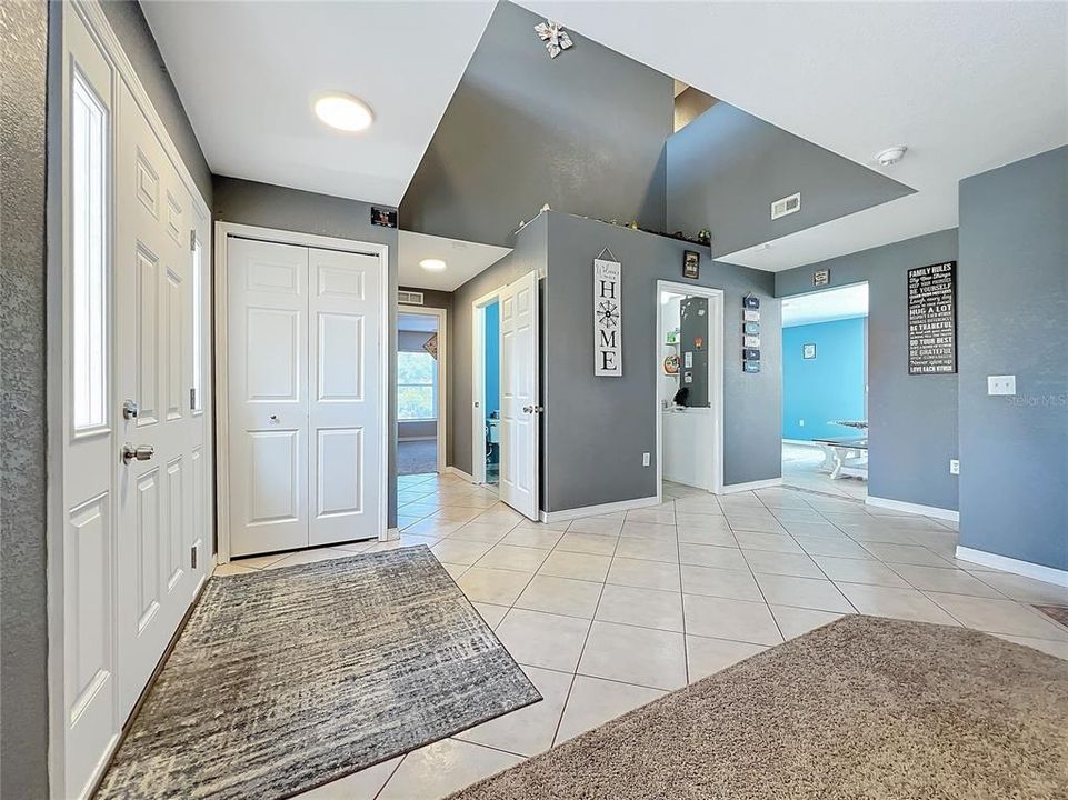 Active With Contract: $355,000 (5 beds, 2 baths, 2797 Square Feet)