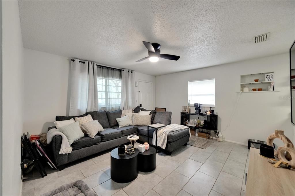 Active With Contract: $410,000 (4 beds, 0 baths, 1296 Square Feet)