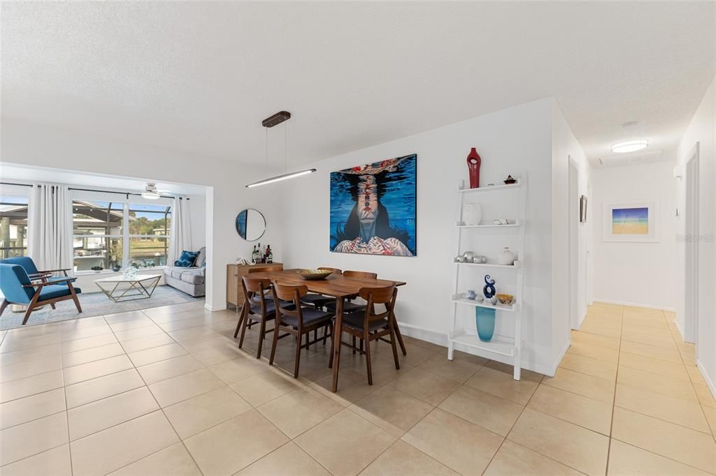 For Sale: $879,900 (3 beds, 3 baths, 2094 Square Feet)