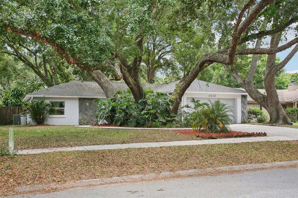 Recently Sold: $375,000 (3 beds, 2 baths, 1520 Square Feet)