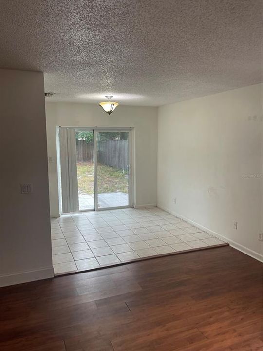 For Sale: $375,000 (3 beds, 1 baths, 1020 Square Feet)