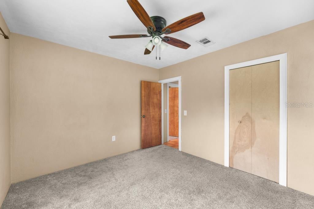 For Sale: $335,000 (3 beds, 1 baths, 1504 Square Feet)