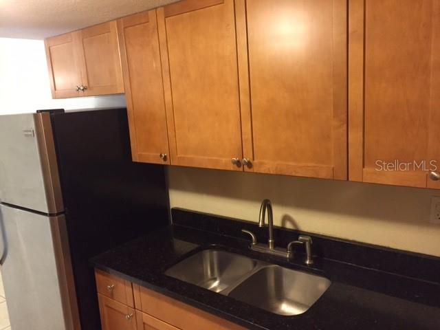 For Rent: $1,545 (1 beds, 1 baths, 644 Square Feet)