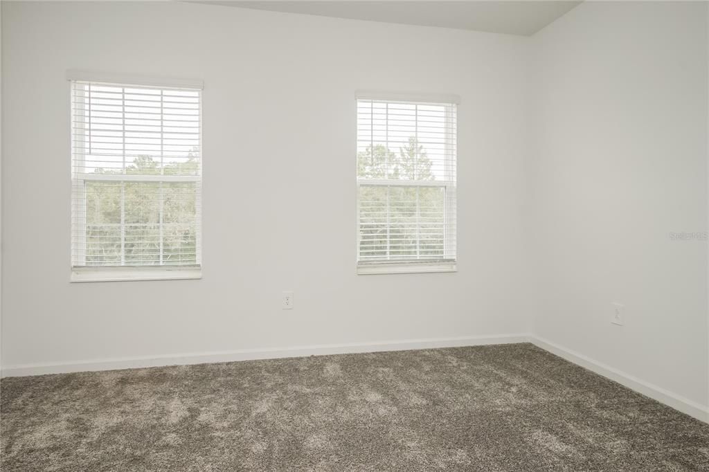 For Rent: $2,345 (3 beds, 2 baths, 2207 Square Feet)