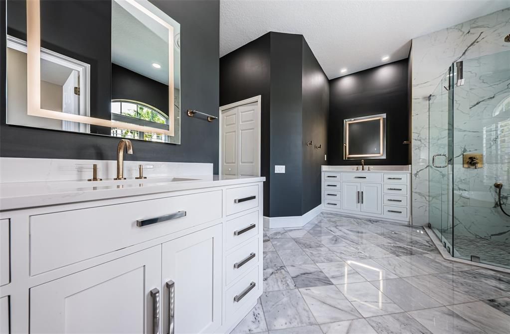 Active With Contract: $1,250,000 (3 beds, 2 baths, 2272 Square Feet)