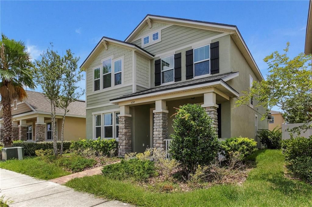 Active With Contract: $3,100 (4 beds, 2 baths, 2329 Square Feet)