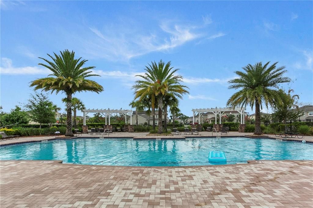 Active With Contract: $3,100 (4 beds, 2 baths, 2329 Square Feet)