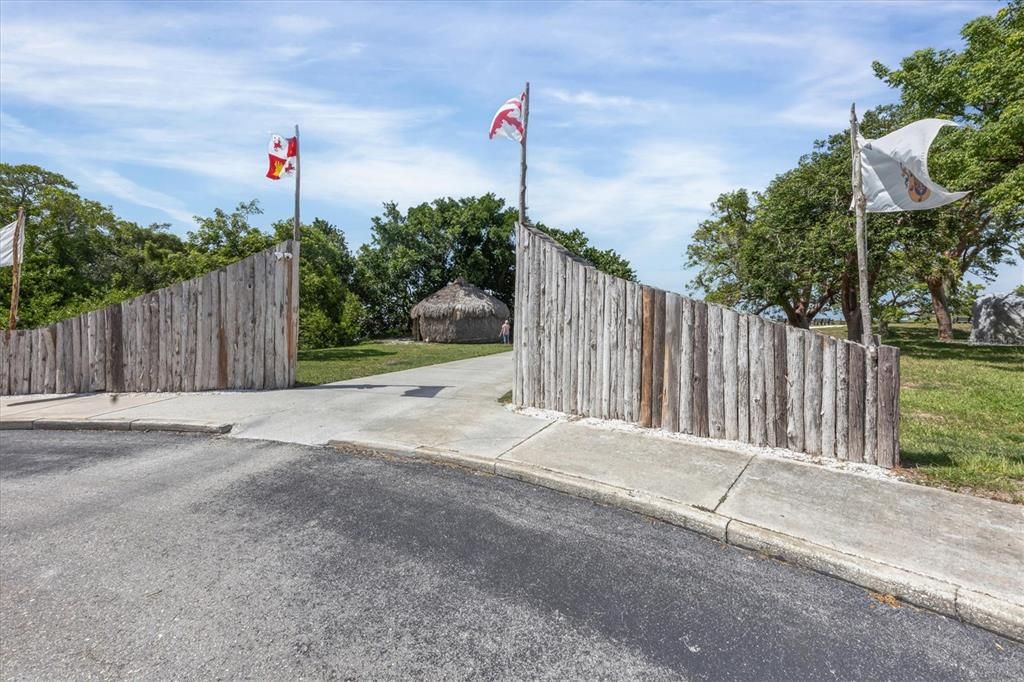 Recently Sold: $550,000 (3 beds, 2 baths, 1649 Square Feet)