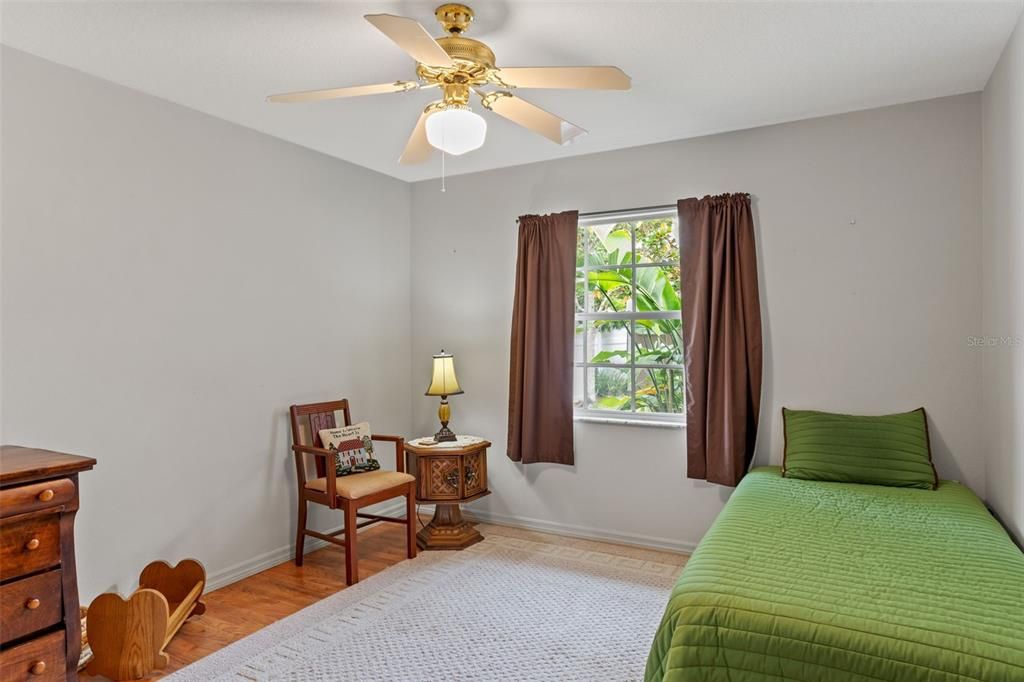 For Sale: $499,000 (3 beds, 2 baths, 2097 Square Feet)
