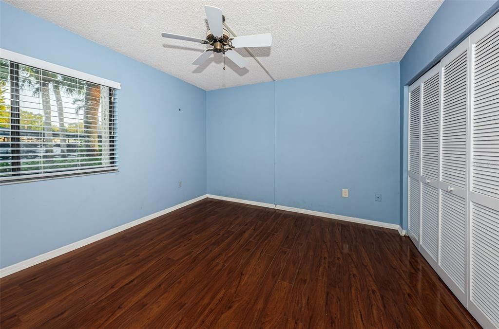 For Rent: $1,900 (2 beds, 2 baths, 1300 Square Feet)