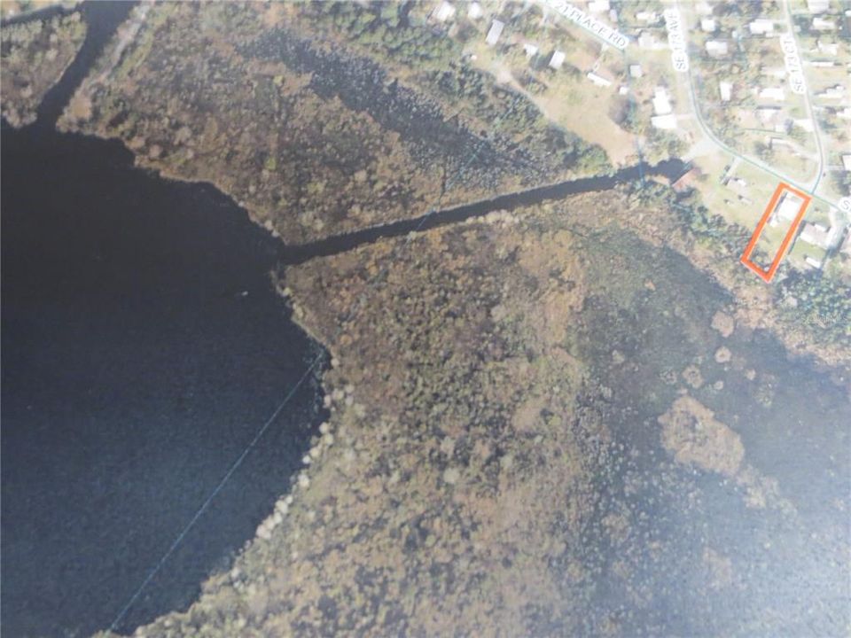 Aerial Photo of lot with distance to lake.