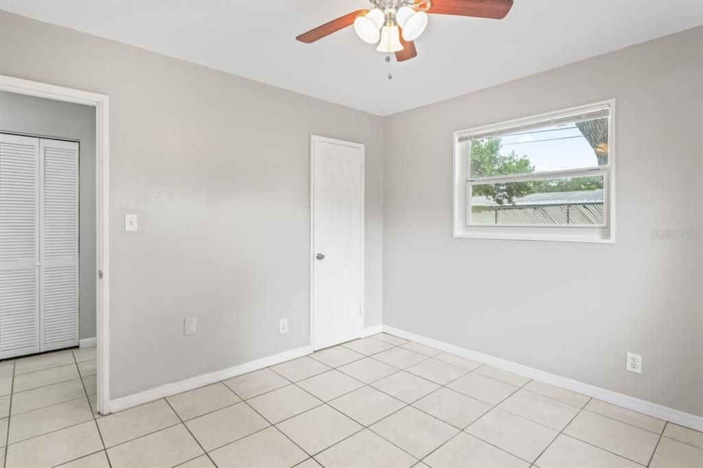 For Sale: $369,000 (3 beds, 2 baths, 1215 Square Feet)